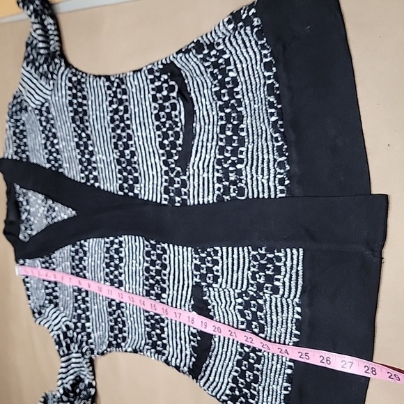 MOD Lusive Size S Black & White Cardigan Sweater with Pockets, Gently Used Cond. - Picture 9 of 12